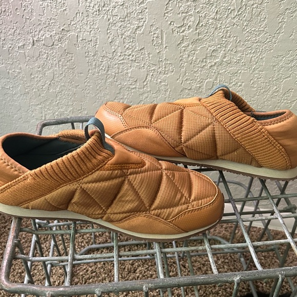 Teva Mens Khaki Moccasin
